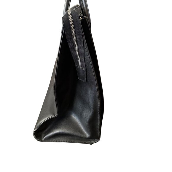 Matt & Nat Vegan Leather Black Tote Bag - Picture 4 of 10